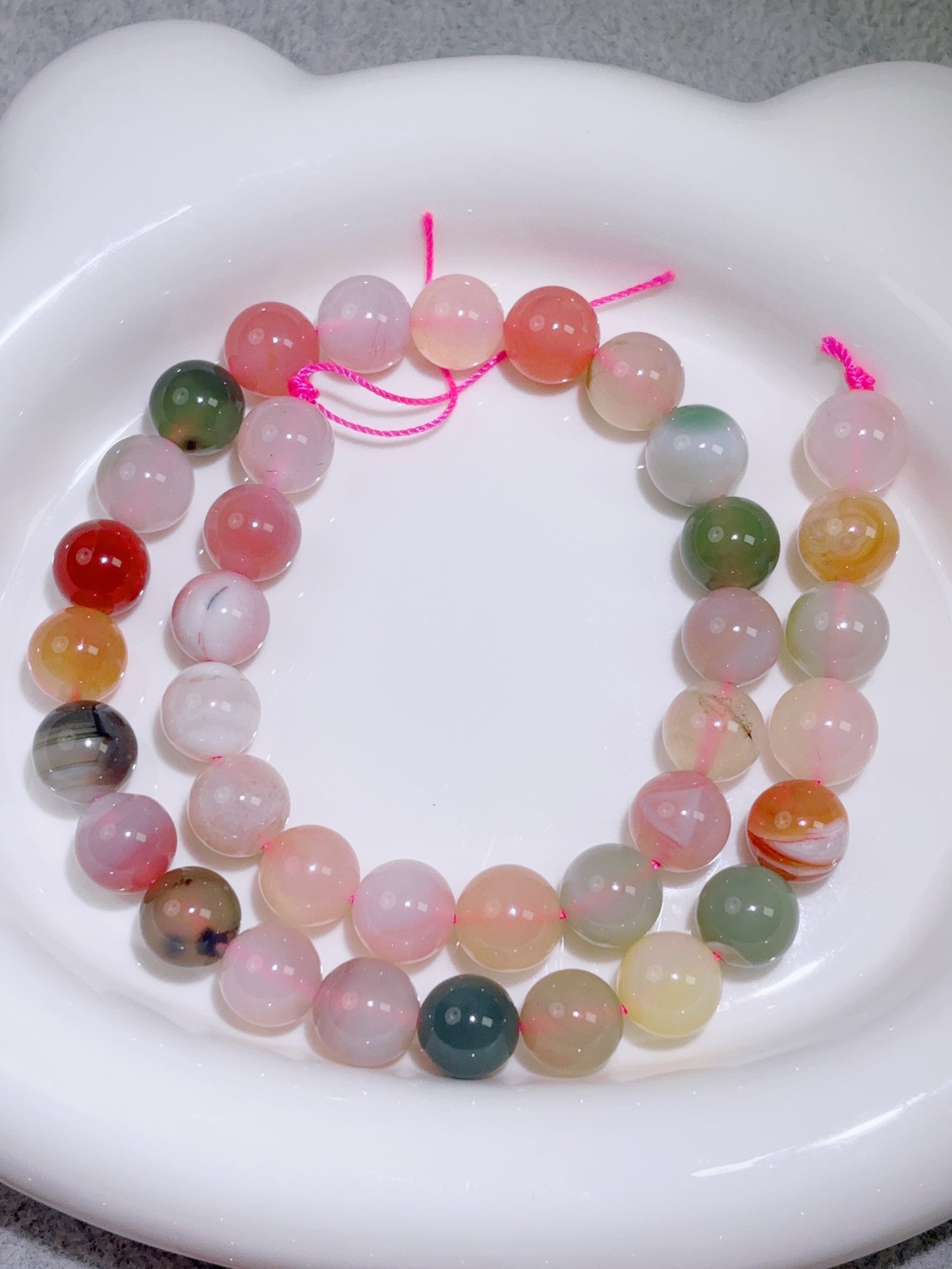 天然石連材-ビーズ-10 mm塩源瑪瑙