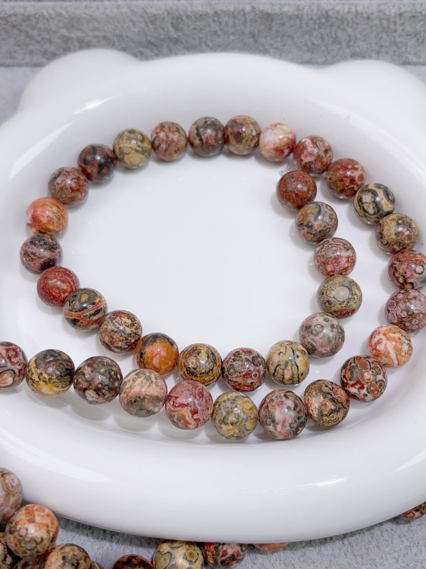 天然石連材--円珠--10 mm赤豹紋玉