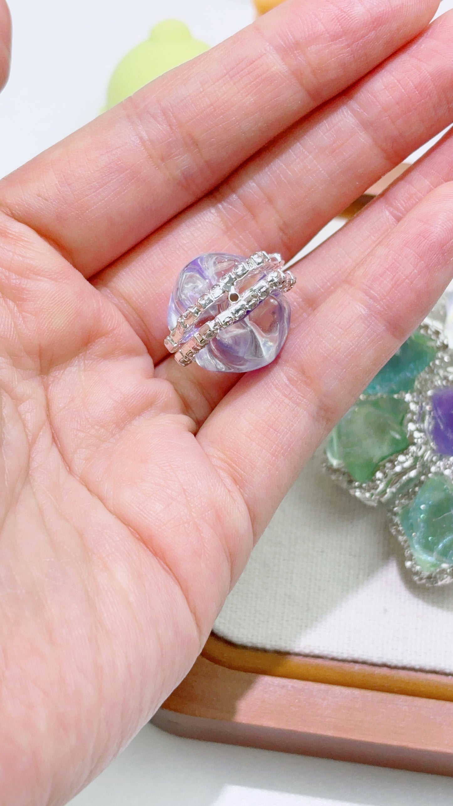 B シングルビーズシリーズ--アクリル両面立体流砂星