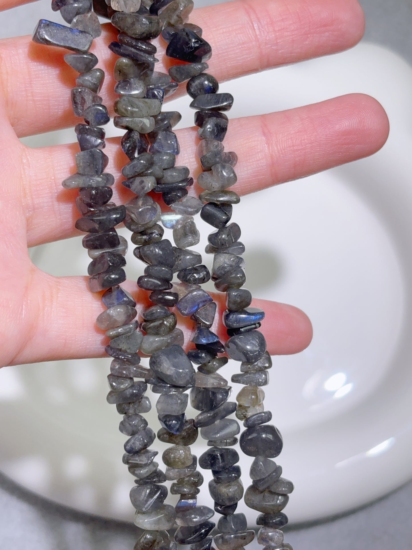 天然石連材-砕石-4 mm灰月光