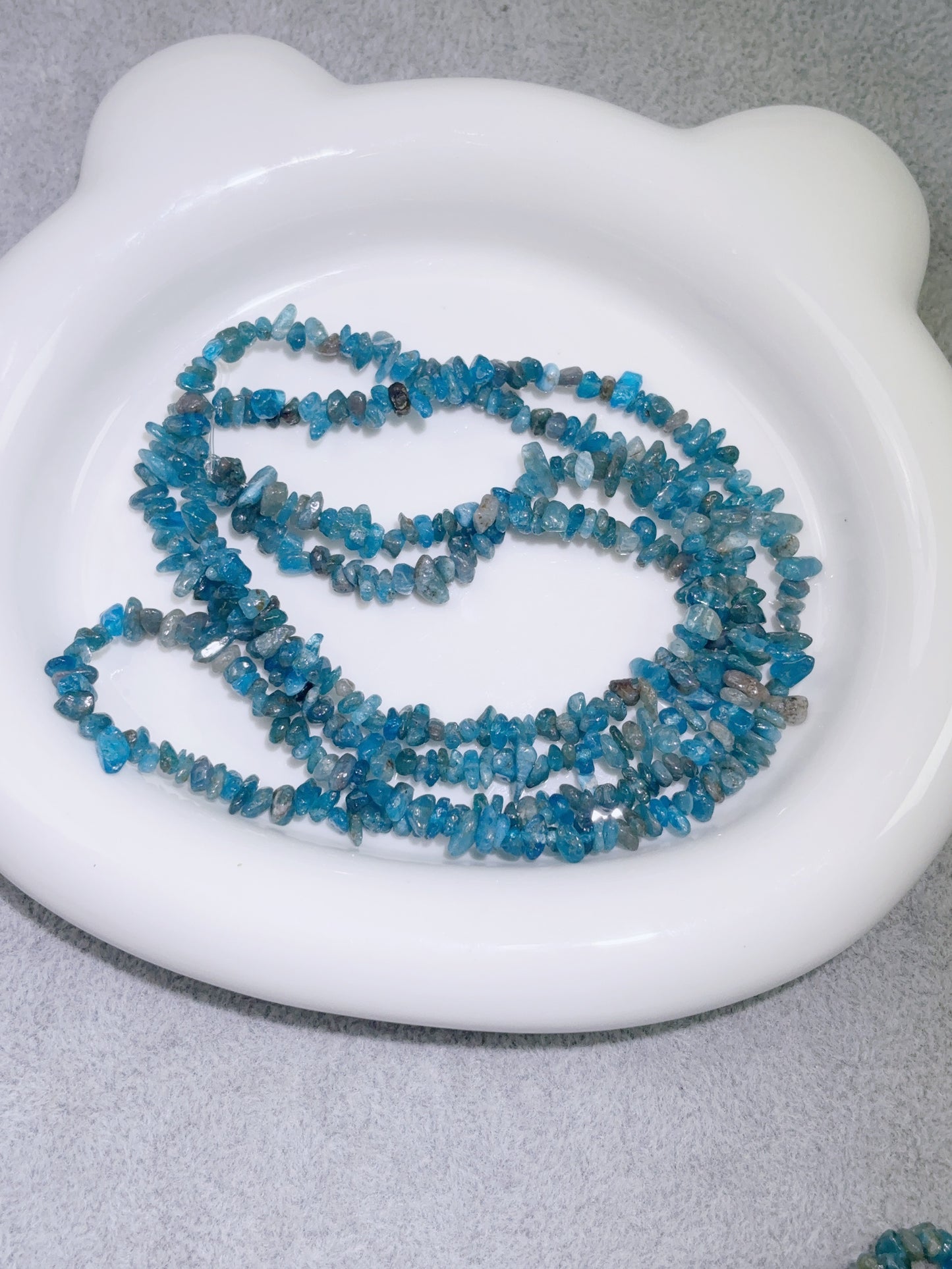 天然石連材-砕石-4 mmアパタイト