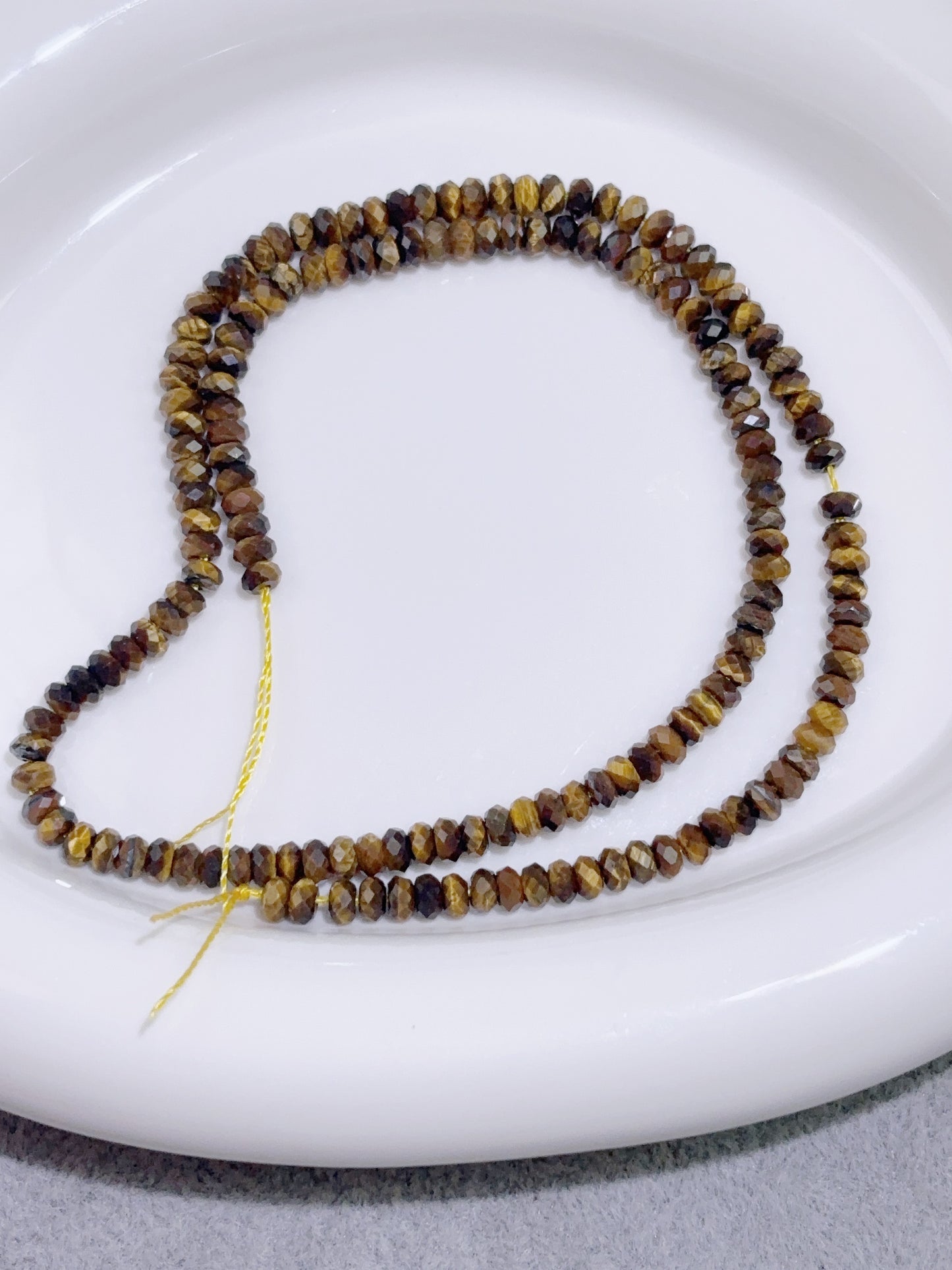 天然石連材-算盤多面-4 mm虎眼石