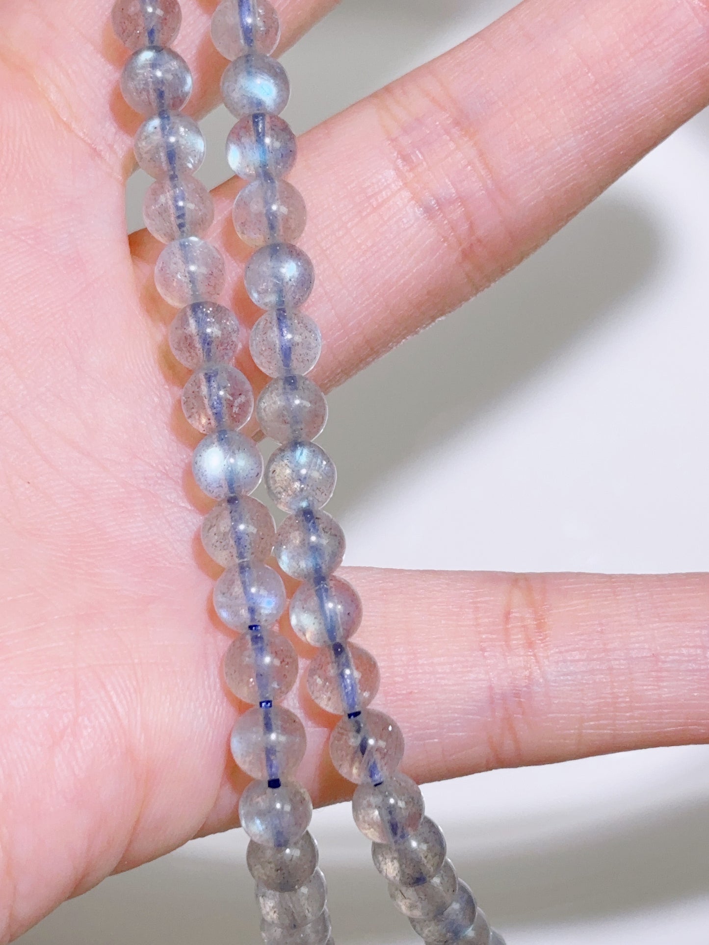 天然石連材-円珠-5 mm 7 A灰月光