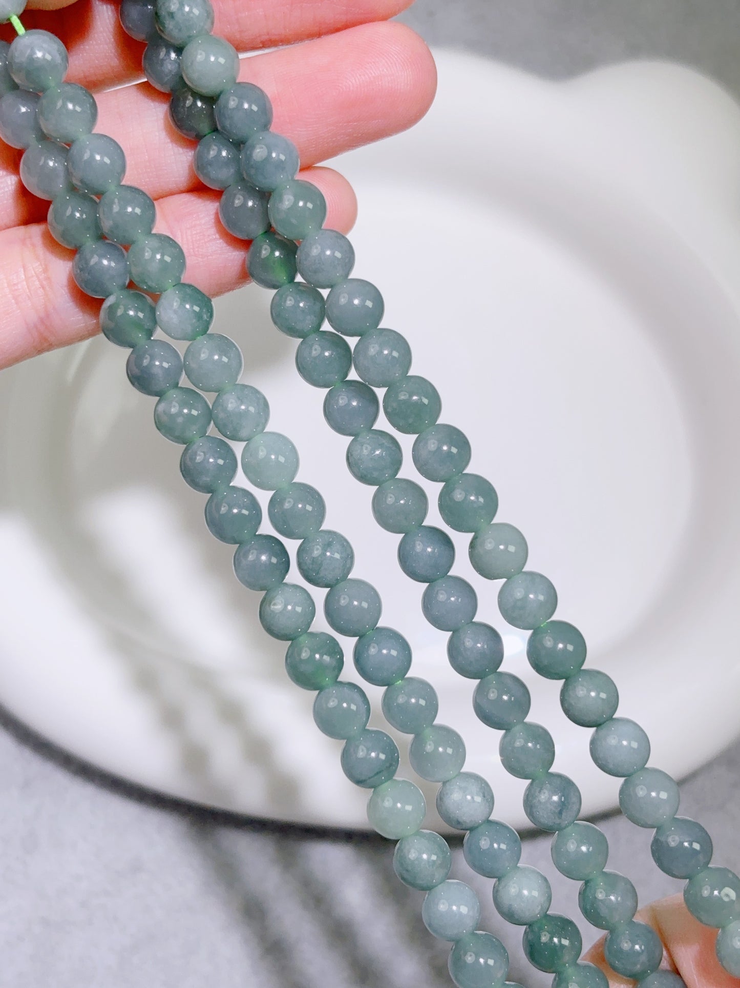 天然石連材-ビーズ-6 mm翡翠-108つぶ