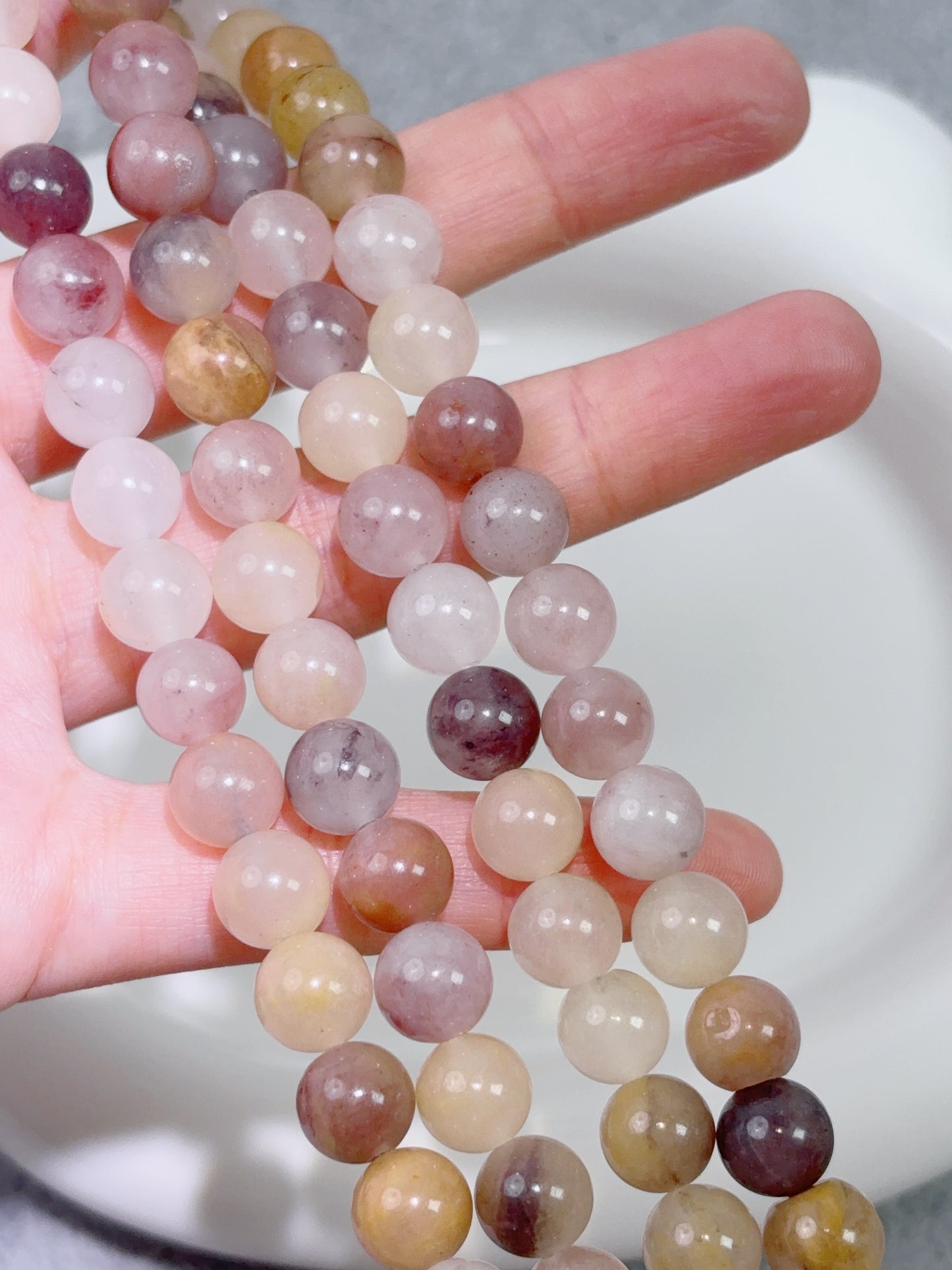 天然石連材-円珠-8 mmスミレ石