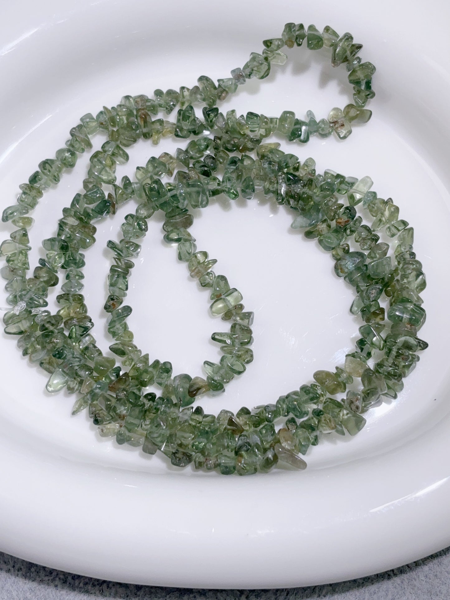 天然石連材-砕石-4 mmグリーンアパタイト