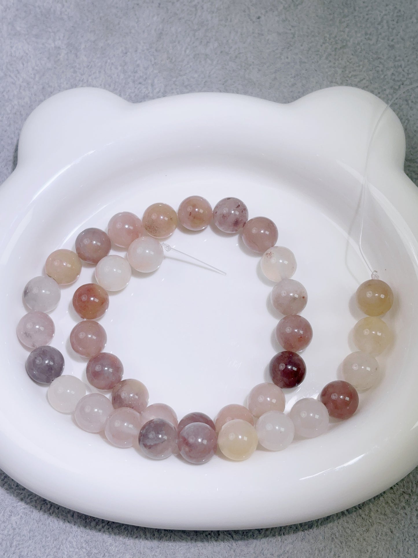 天然石連材--ビーズ-10 mmスミレ石