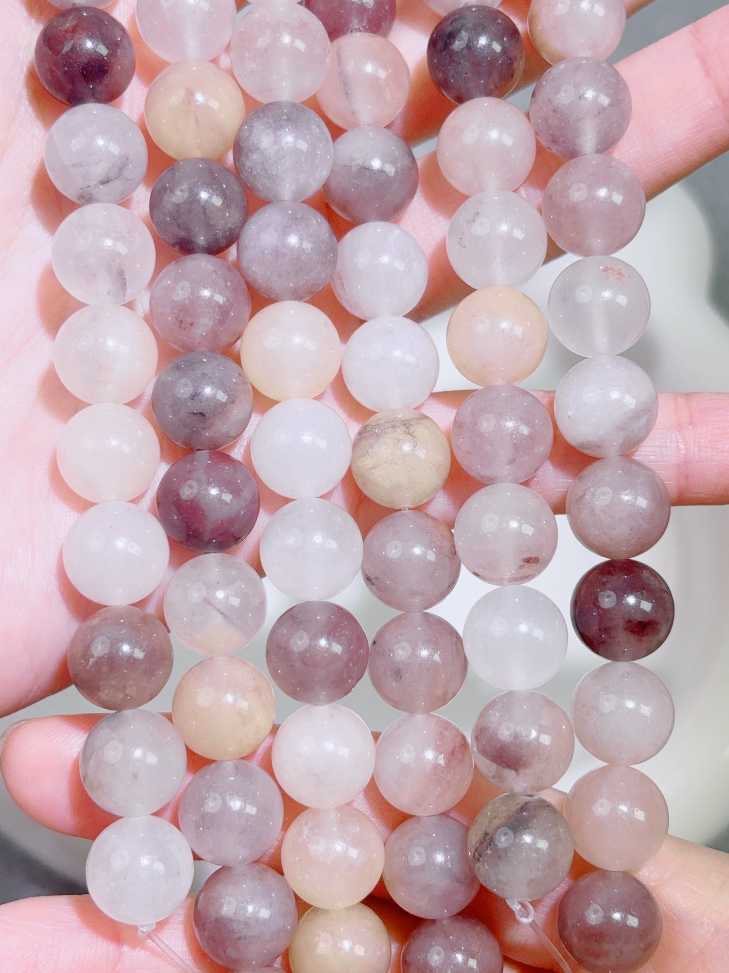 天然石連材--ビーズ-10 mmスミレ石