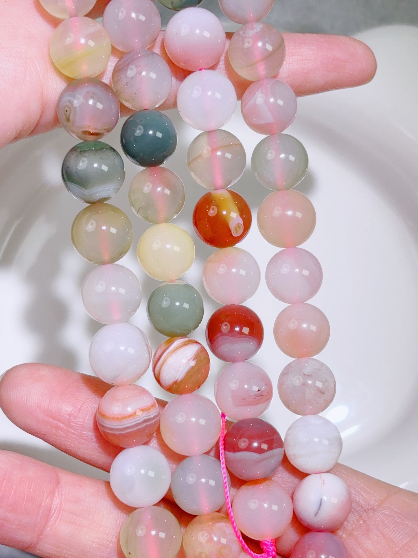 天然石連材-ビーズ-10 mm塩源瑪瑙