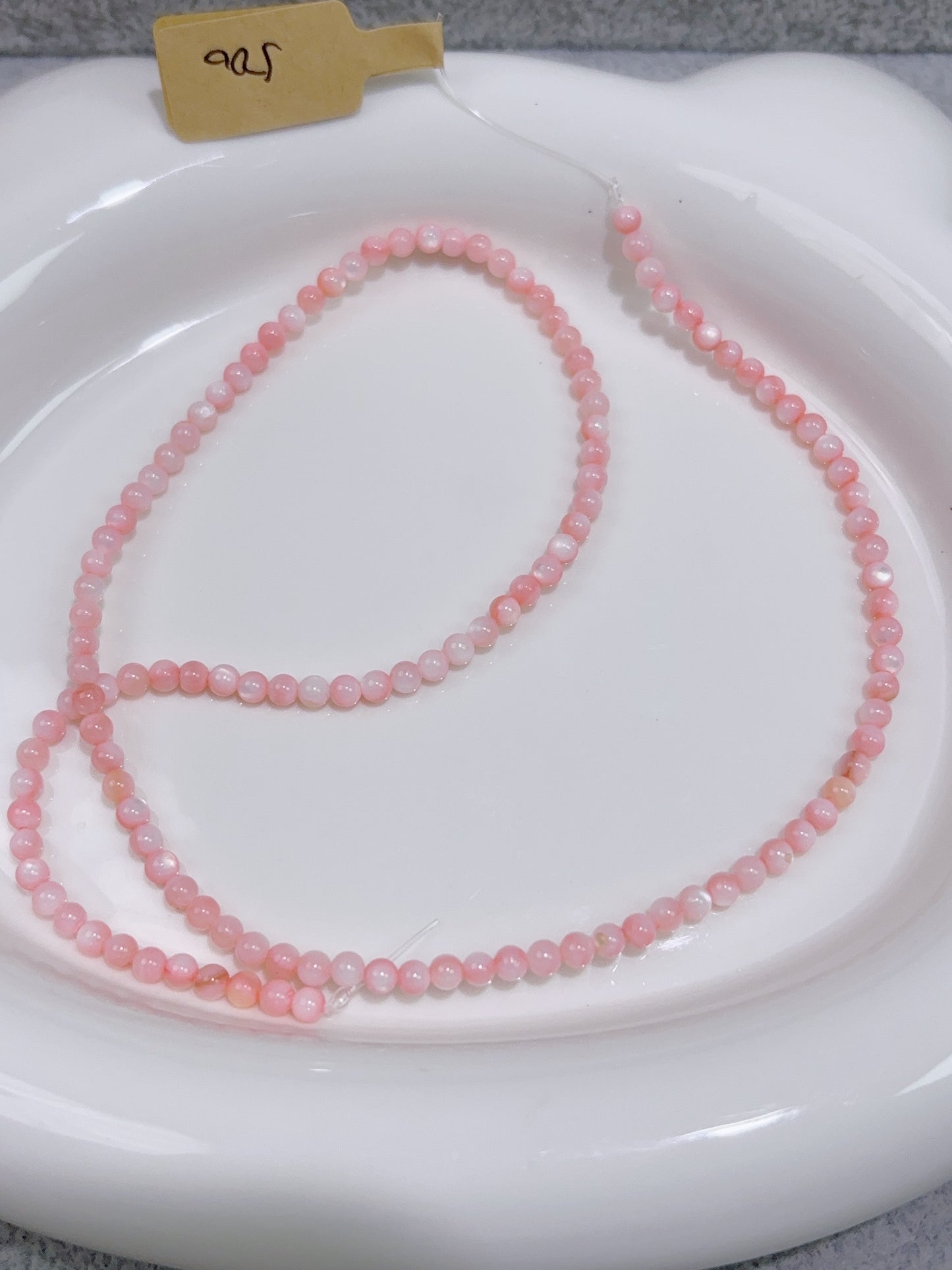 天然石連材―玉―3 mm粉貝珠