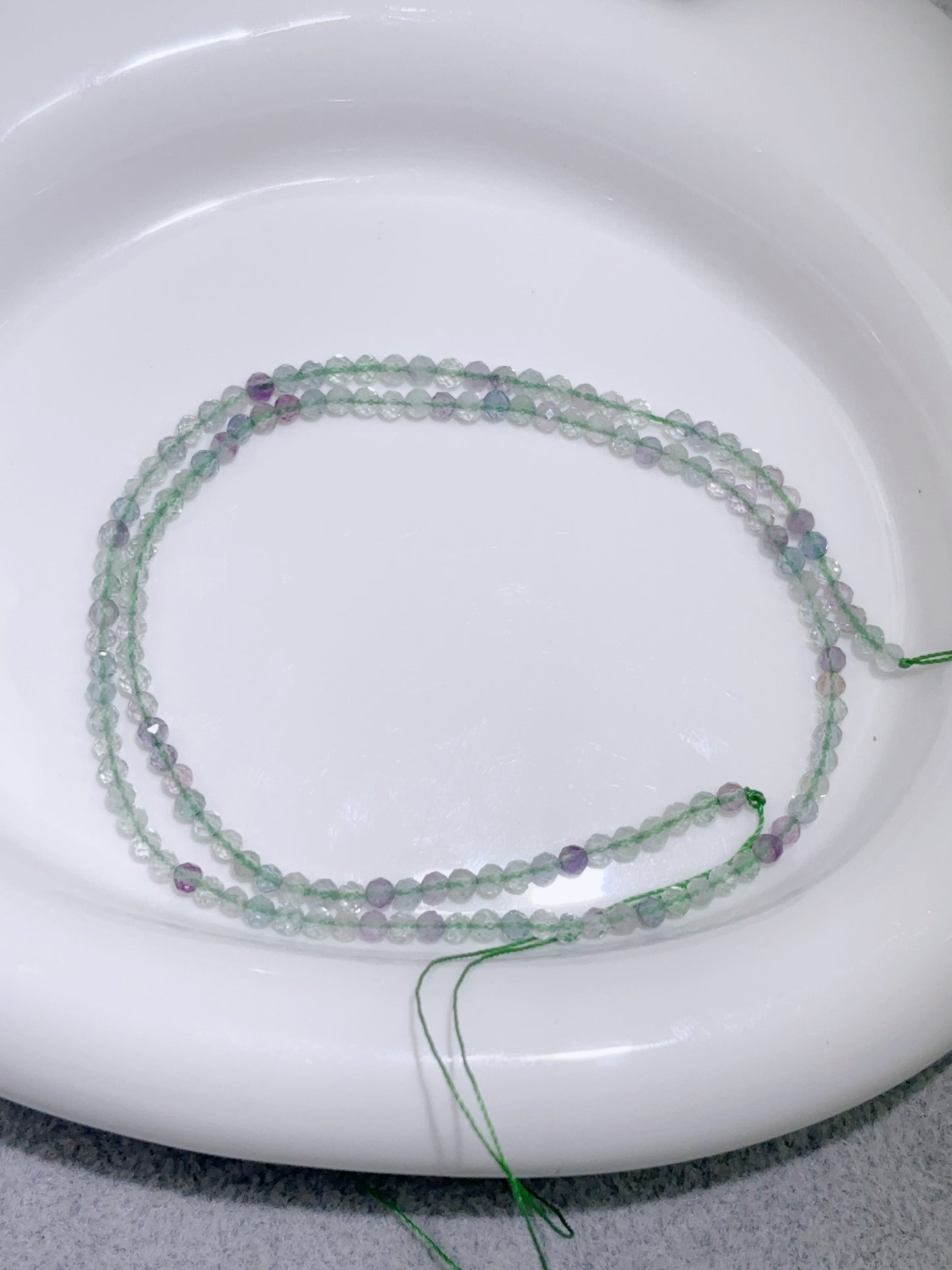 天然石連材-多面-3 mmグリーンフローライト