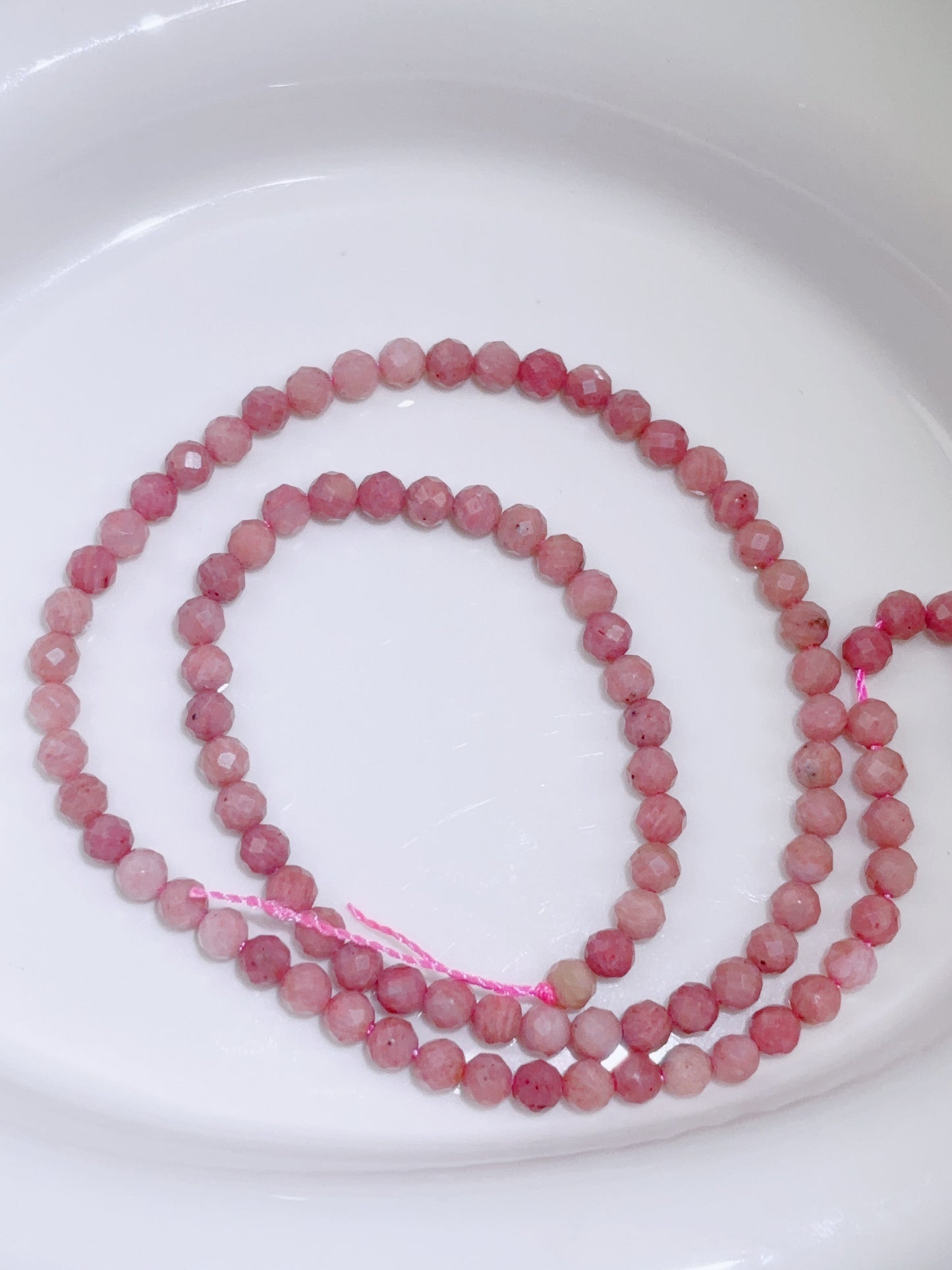 天然石連材-多面-4 mm赤紋石/ロードクロサイト/インカローズ