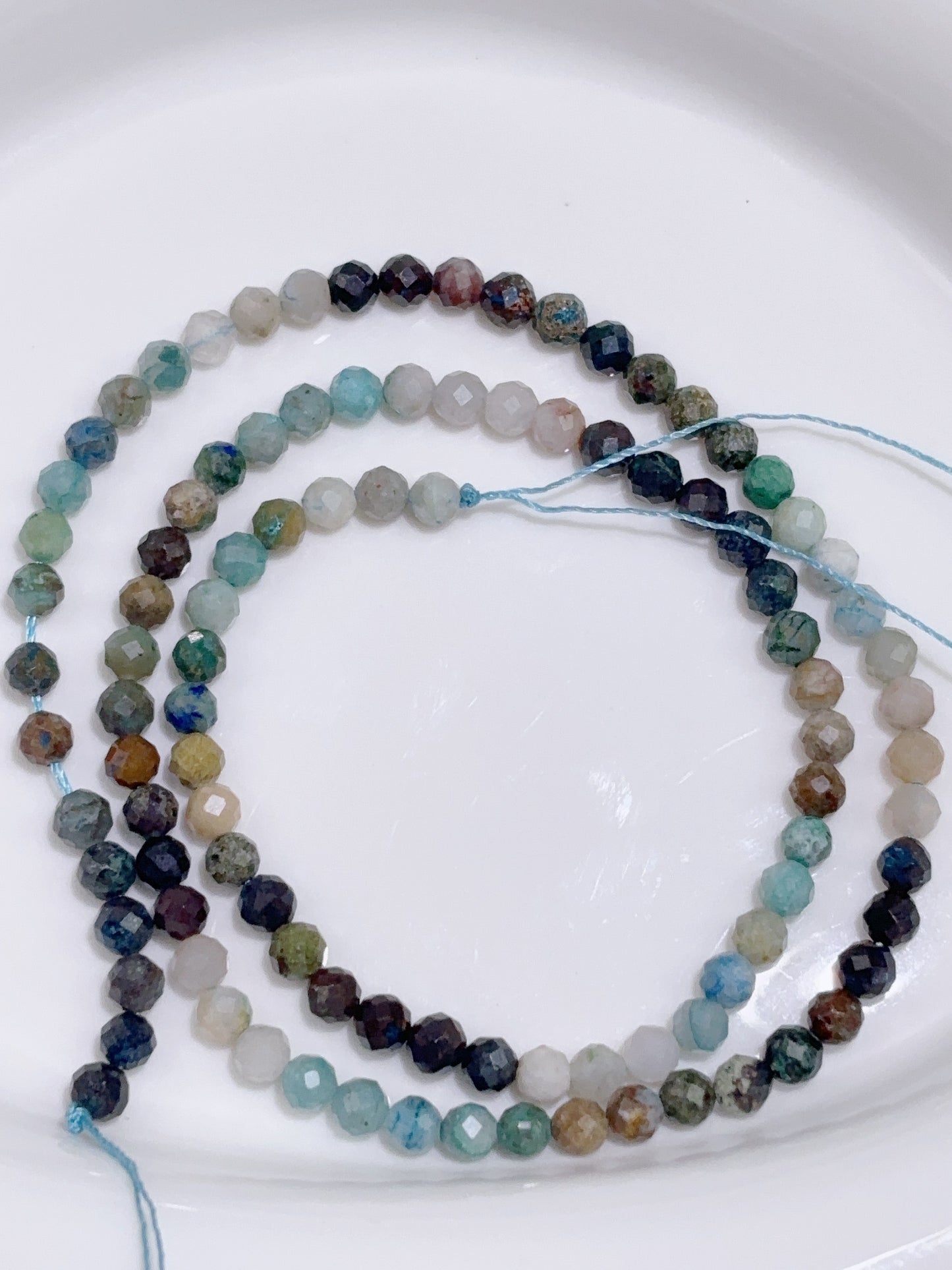 天然石連材-多面-4 mmアズライト