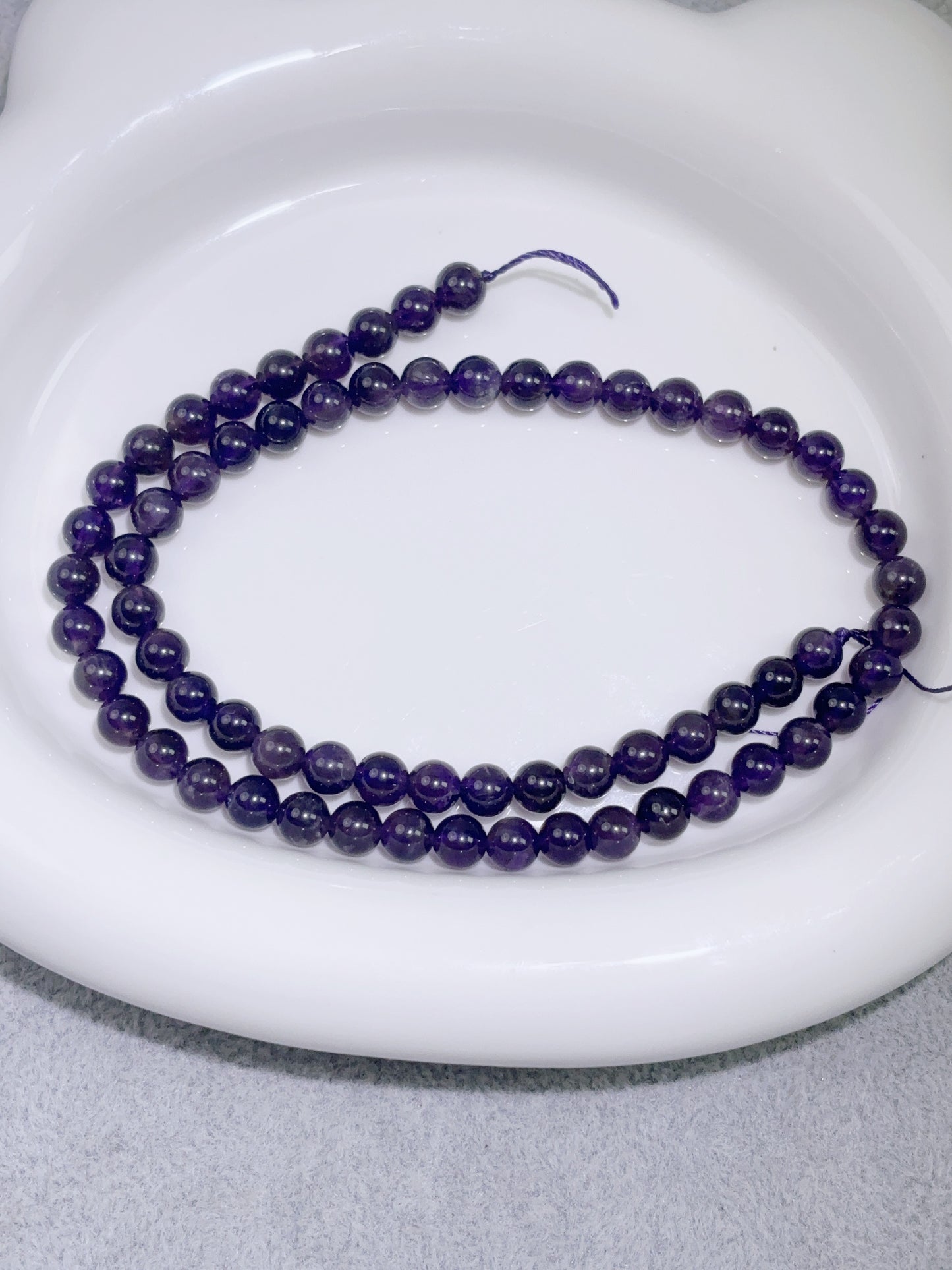 天然石連材-ビーズ-6 mm濃色紫水晶アメシスト