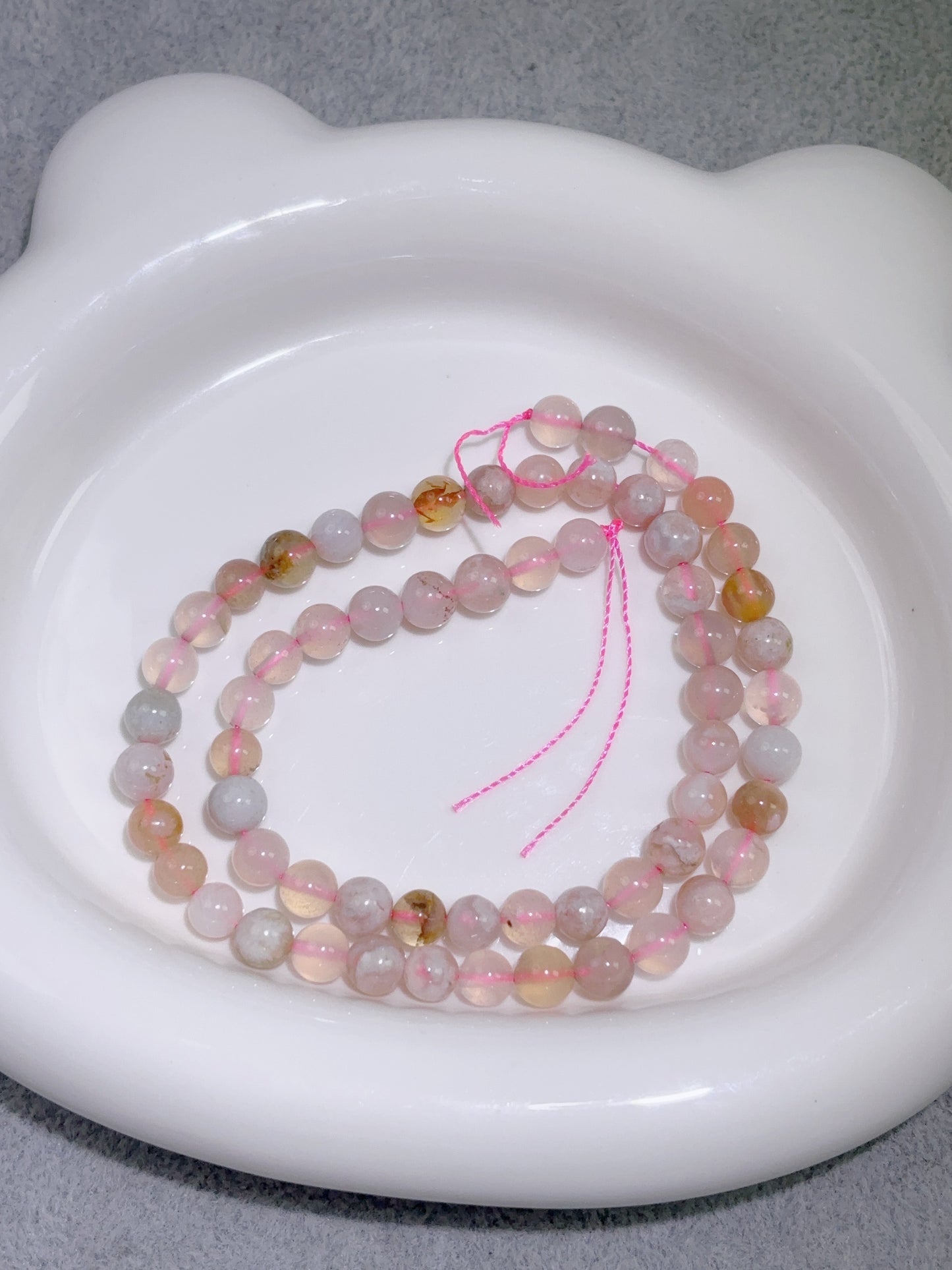 天然石連材-ビーズ-6.6 mm桜瑪瑙